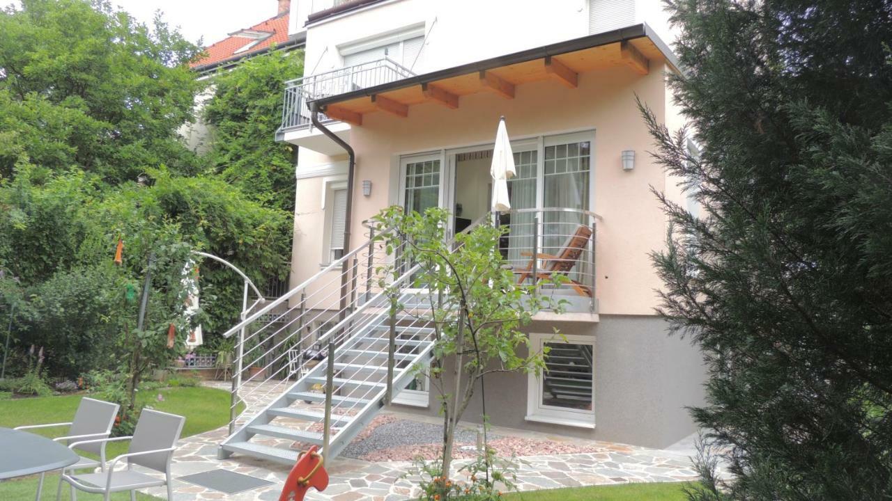 Appartement " Am Fasangarten " Vienna Exterior photo